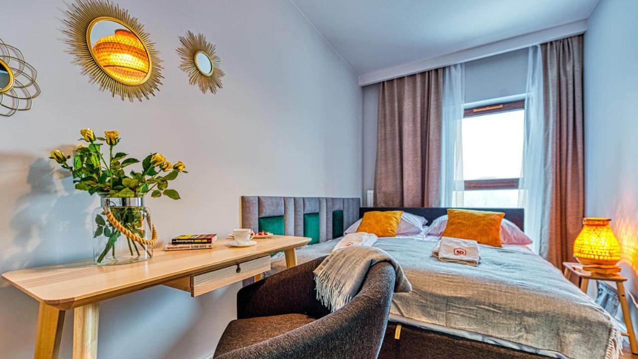 D19 Z Basenem, Sauna, Jacuzzi Park - 5d Apartment Schreiberhau
